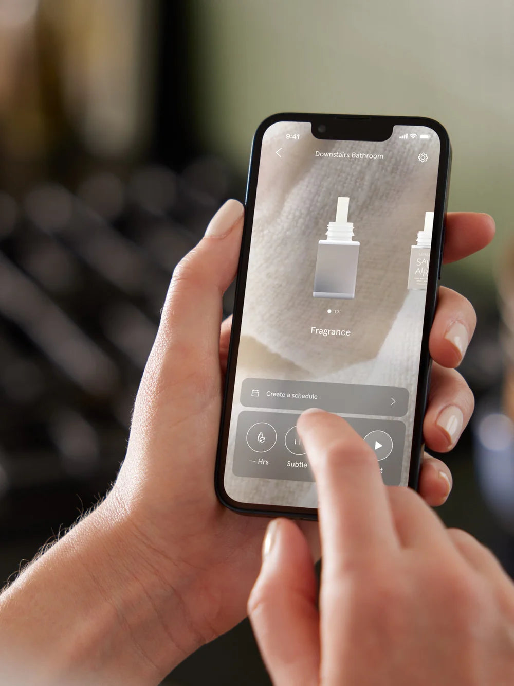 Pura 4 Smart Fragrance Diffuser