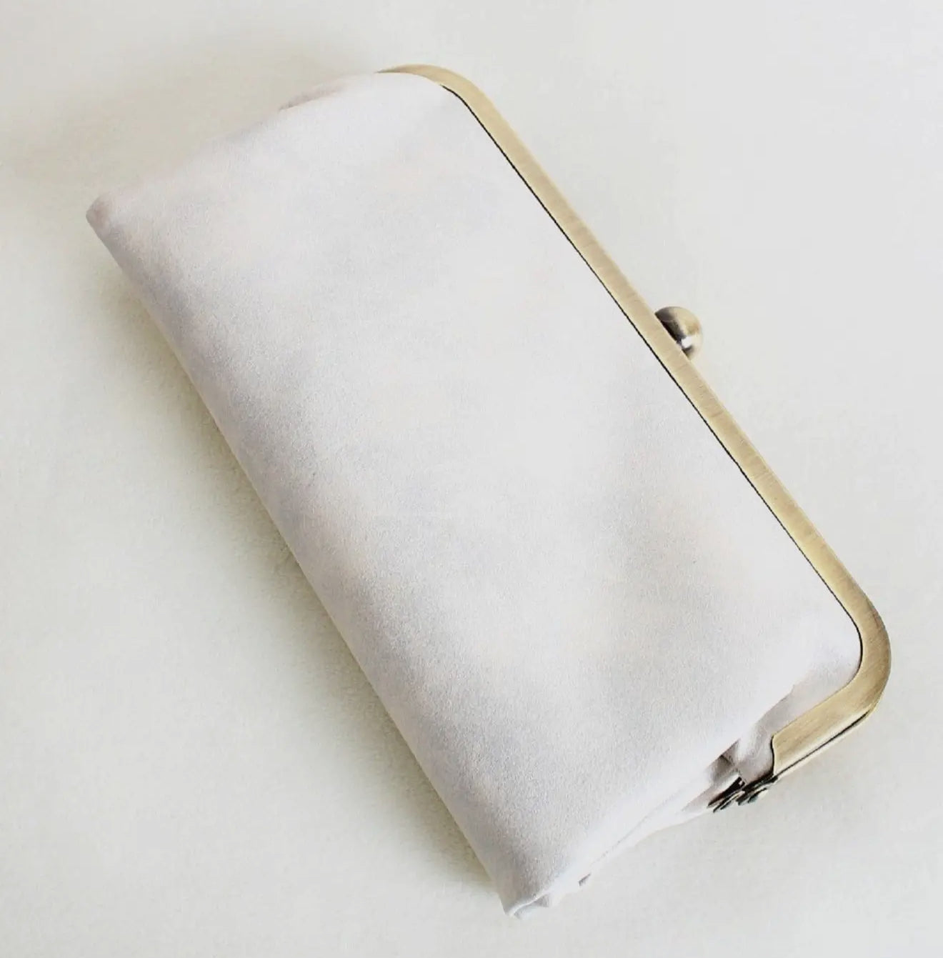 Kiss Lock Clutch