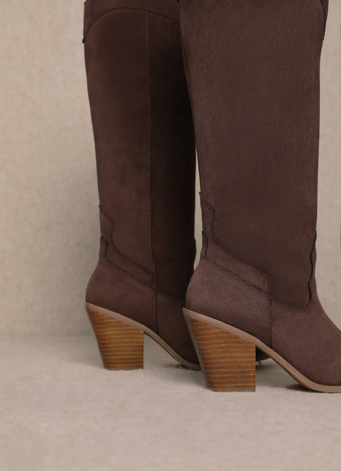 Classy Suede Cowgirl Boots