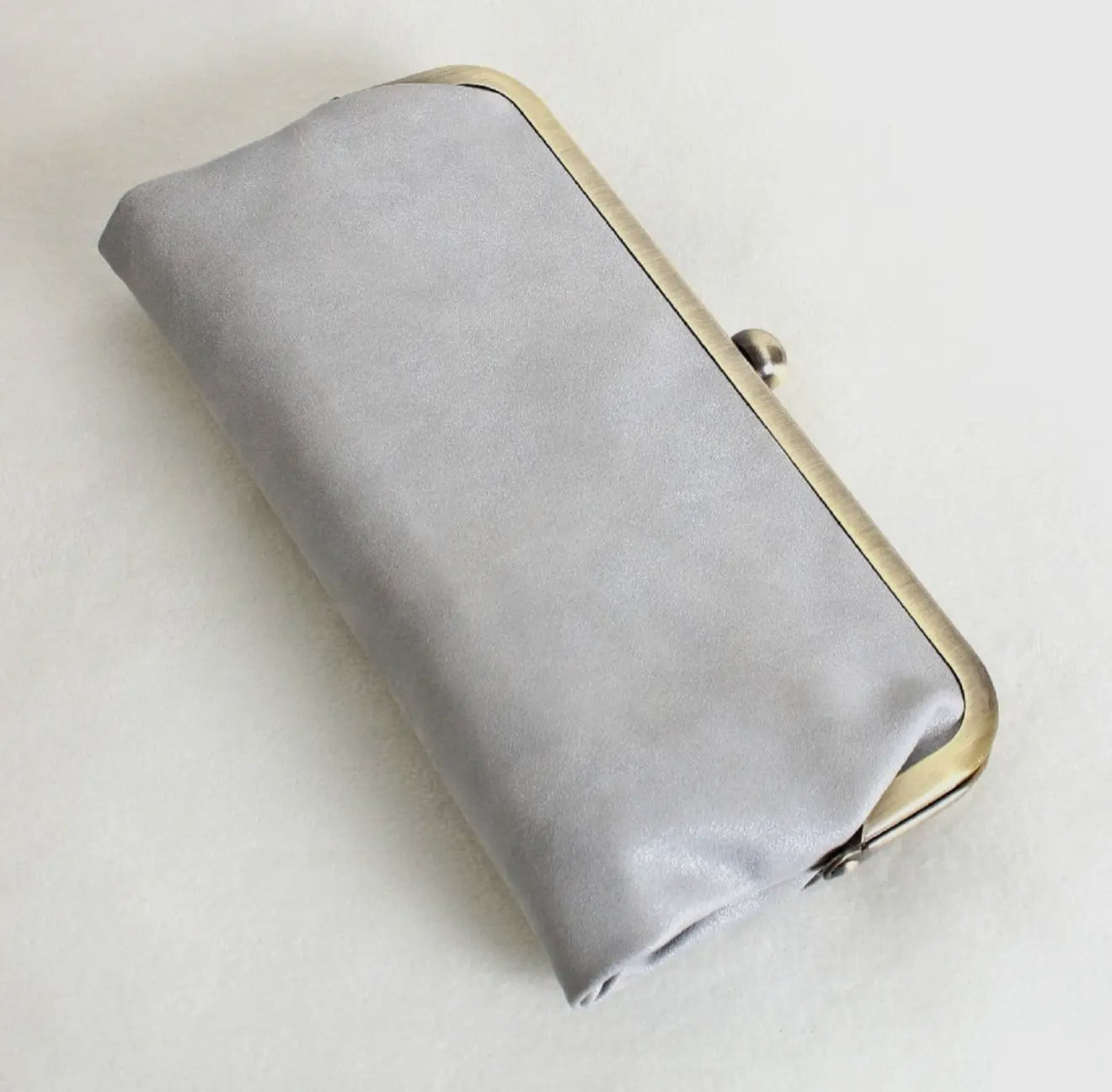 Kiss Lock Clutch