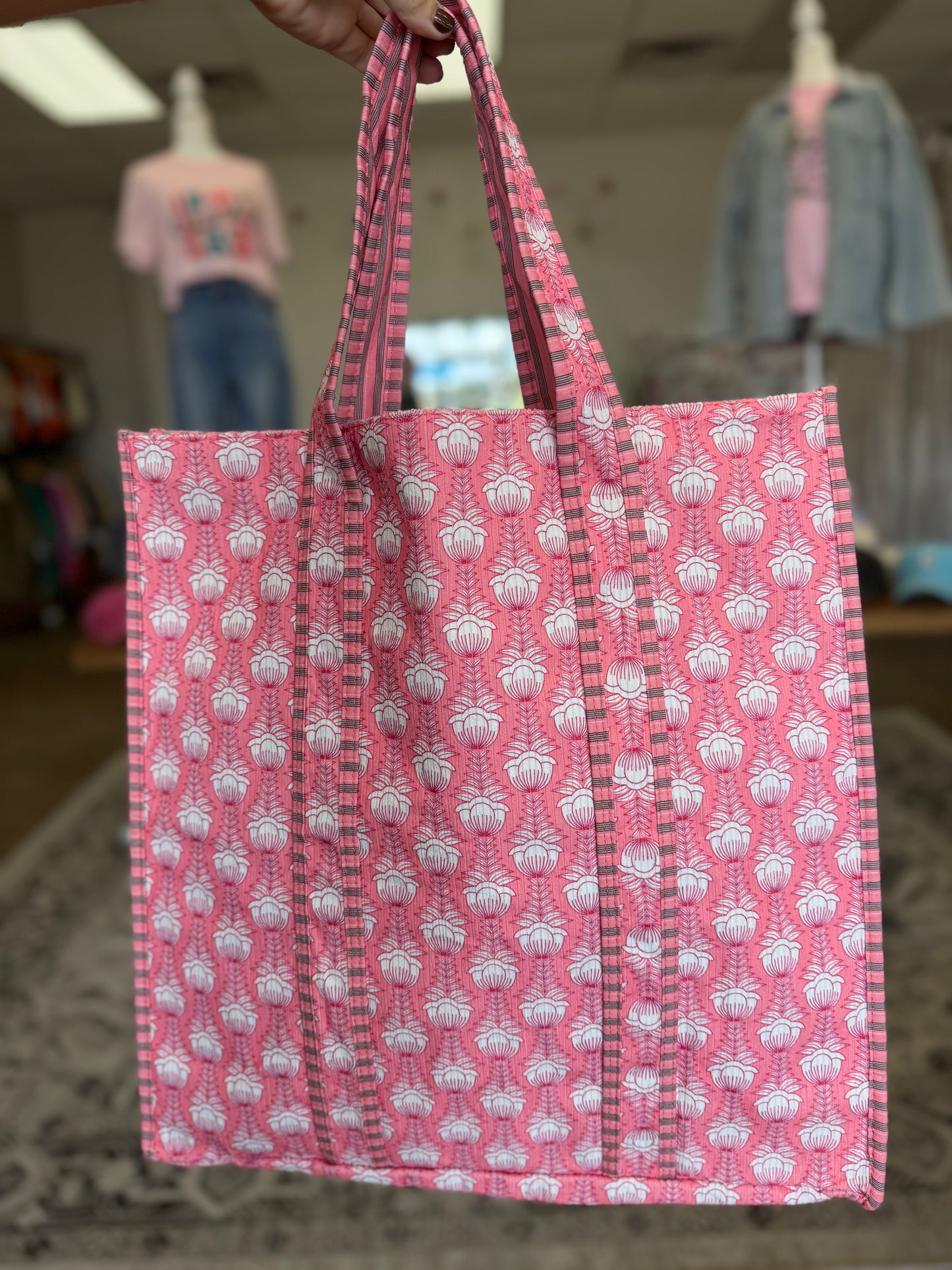 Vera Tote