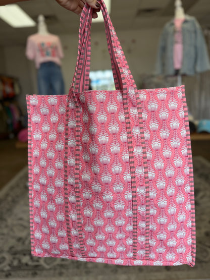 Vera Tote